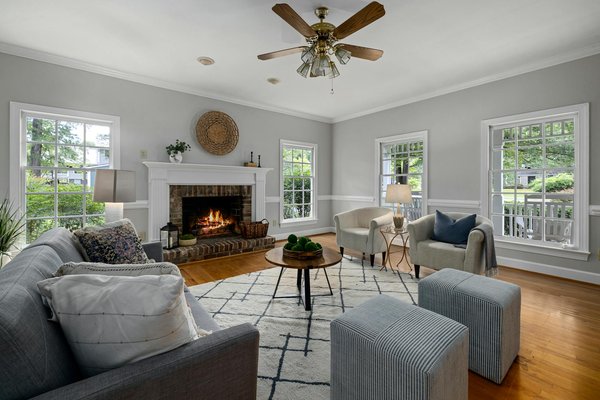 Lierre grimpant : guide pour l'embellir et le sécuriser